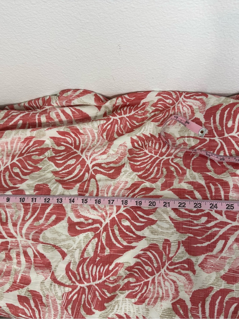 Caribbean Tropical Leaf Print Button Front Camp Shirt Muted Red Men’s Size Large - Picture 11 of 11